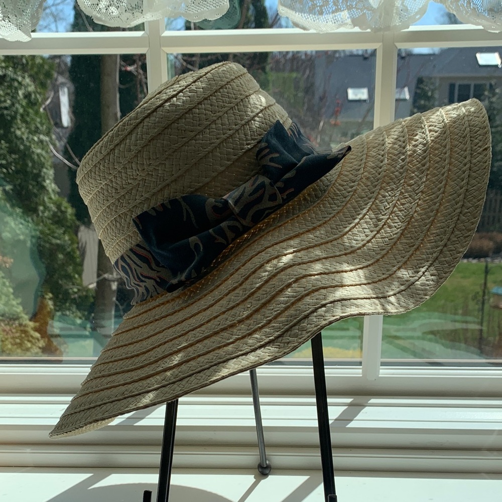Liz Claiborne Tan Wide-Brim Hat with Black Ribbon